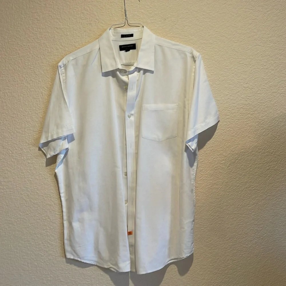 Banana Republic Men’s short sleeve shirts